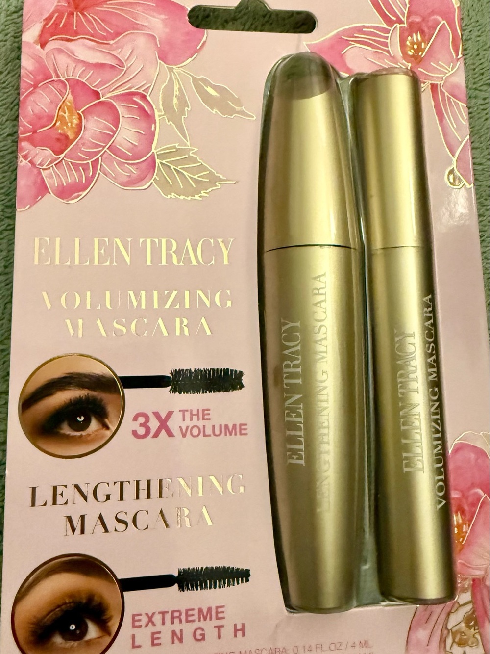 Ellen Tracy Volumizing & Lengthening Mascara Duo — Gold Tubes on Pink Card